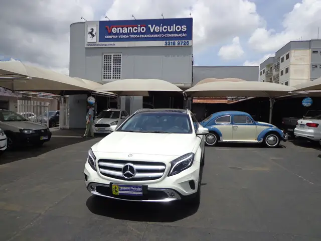 Carro Mercedes-Benz GLA 200 2017 GLA 200 1.6 Advance