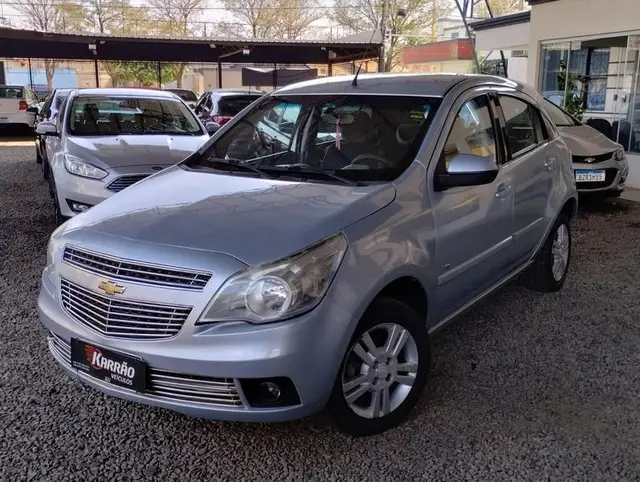 Carro Chevrolet Agile 2011 LTZ 1.4 8V (Flex)