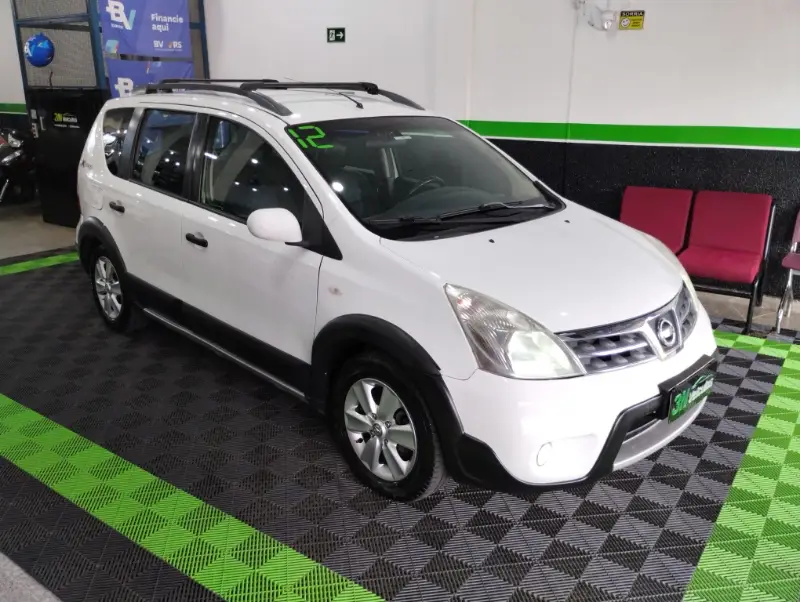 Nissan Livina X-Gear SL 1.8 16V (flex) (aut)