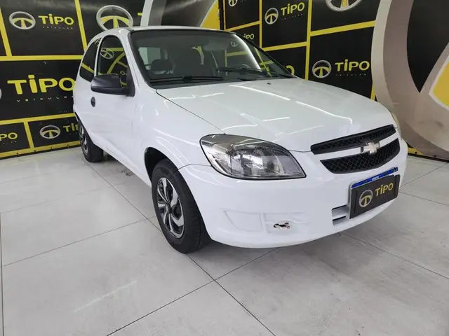 Carro Chevrolet Celta 2013 LS 1.0 (Flex) 2p