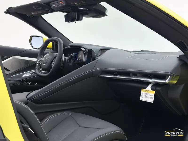 Chevrolet Corvette Stingray C8 2LT Z51