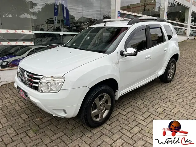 Carro Renault Duster 2014 2.0 16V Dynamique (Flex)