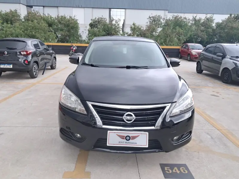 Nissan SV 2.0 16V CVT (Flex)