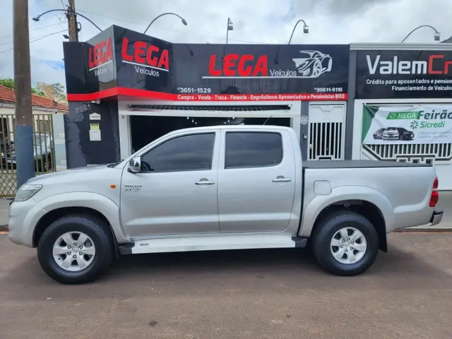 Carro Toyota Hilux Cabine Dupla 2012 Hilux 2.7 SR CD 4x2 (Flex) (Aut)