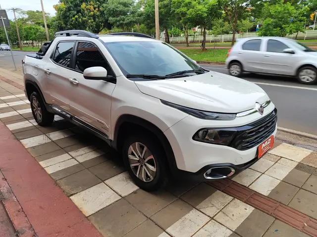 Carro Fiat Toro 2018 Freedom 1.8 AT6 4x2 (Flex)