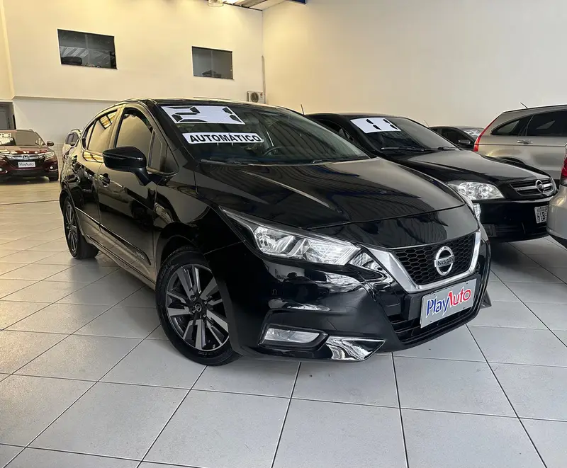 Nissan Versa Advance 1.6 (Flex) (Aut)