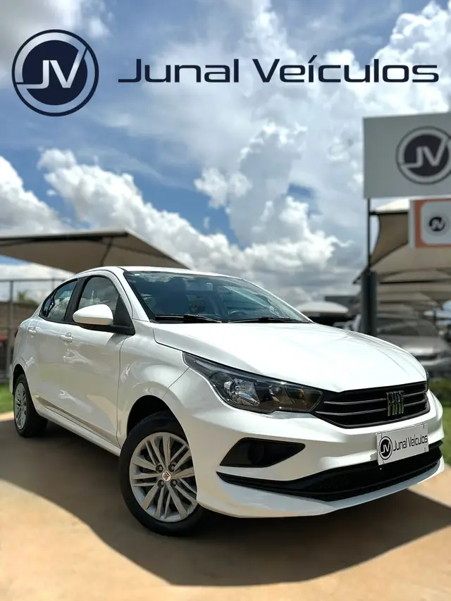 Carro Fiat Cronos 2023 Drive 1.0 (Flex) MT
