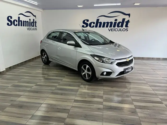 Carro Chevrolet Onix 2019 1.4 LTZ SPE/4