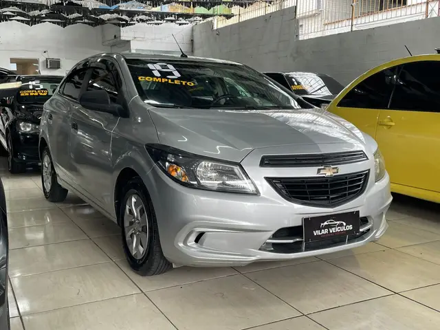 Carro Chevrolet Onix 2019 1.0 Joy SPE/4