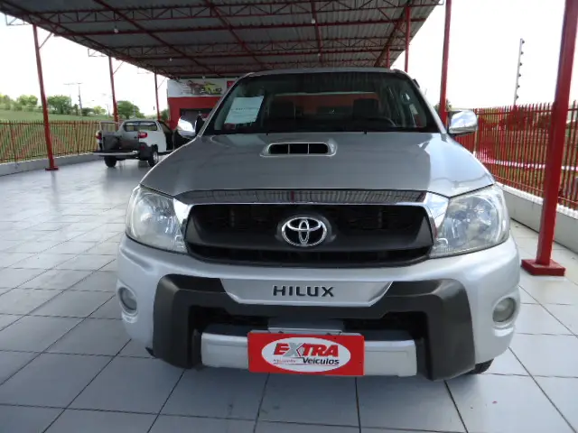 Carro Toyota Hilux Cabine Dupla 2011 Hilux SRV 4x4 3.0 (cab. dupla)