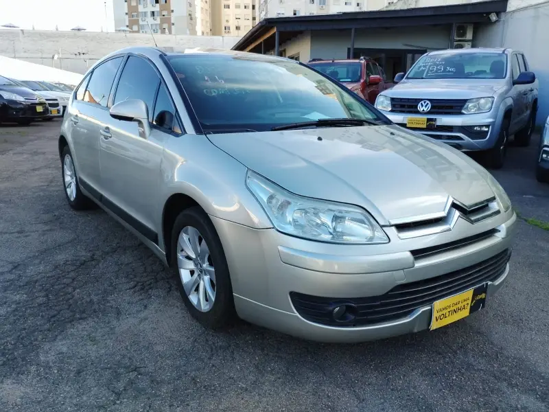 Citroën C4 GLX 1.6 (flex)