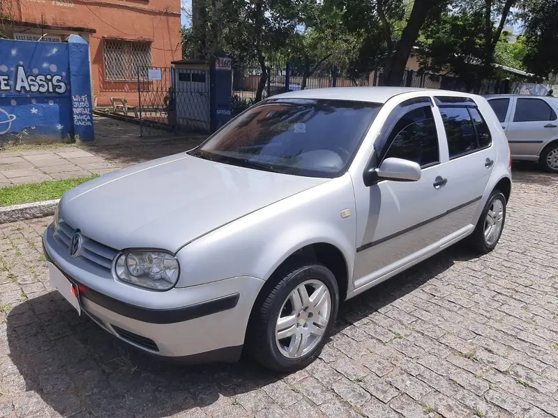 Volkswagen Golf 1.6 MI