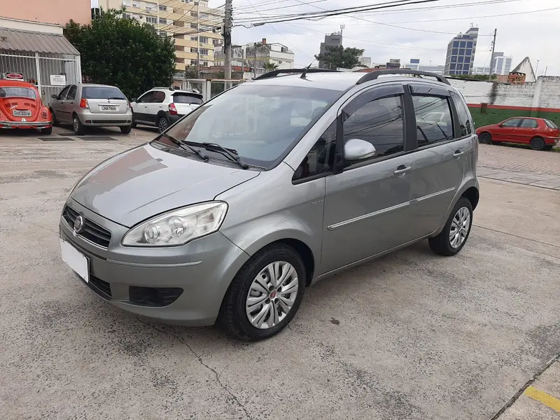 Fiat Idea Essence 1.6 16V E.TorQ Dualogic (Flex)