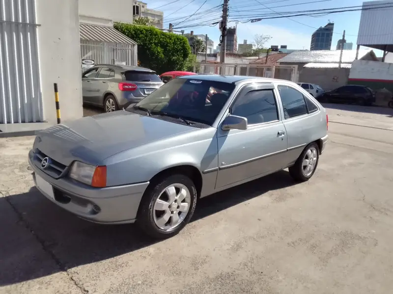 Chevrolet Kadett Hatch GL 2.0 EFi