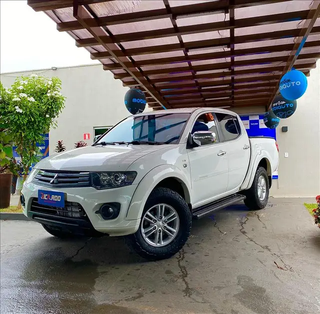 Carro Mitsubishi L200 Triton Sport 2015 3.5 V6 HPE 4WD (Flex) (Aut)