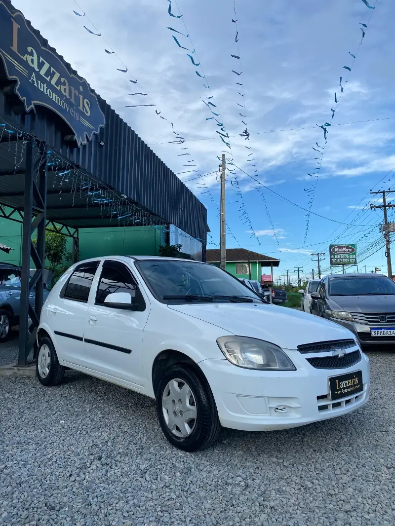 Chevrolet Celta LT 1.0 (Flex)