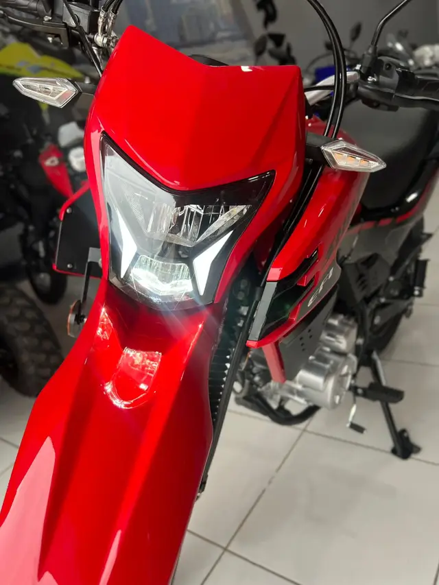 Moto Shineray SHI 175 2025 EFI