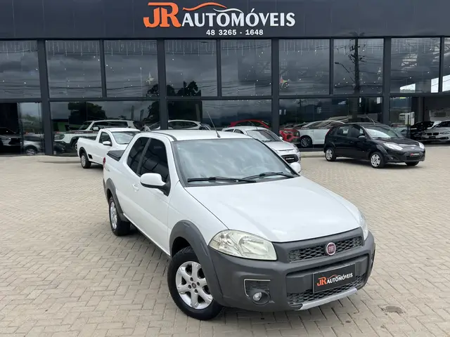 Carro Fiat Strada 2019 Freedom 1.4 CD (Flex)