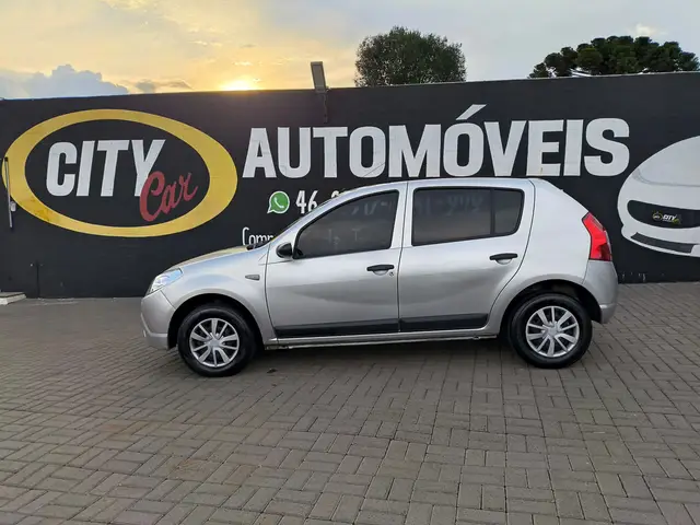 Carro Renault Sandero 2009 Expression 1.0 16V (flex)