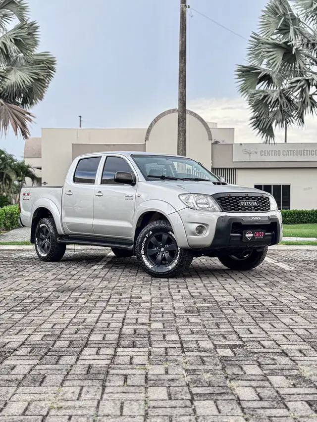 Carro Toyota Hilux Cabine Dupla 2011 Hilux SRV 4x4 3.0 (cab. dupla)