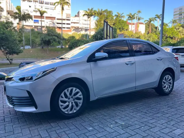 Carro Toyota Corolla 2019 1.8 GLi Multidrive 18/19