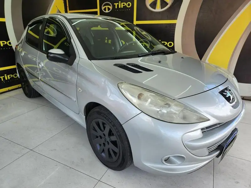 Peugeot Hatch XS 1.6 16V (flex)
