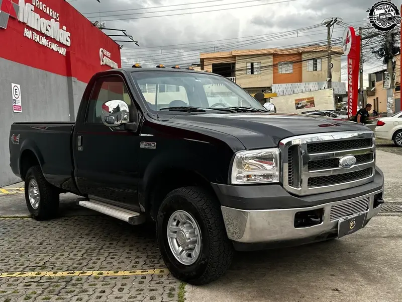 Ford F-250 XLT 4x2 3.9 (Cab Simples)
