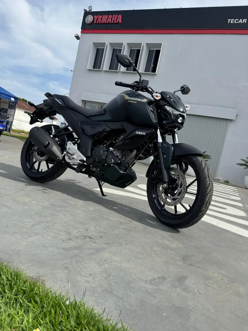Yamaha Fazer FZ15 ABS Connected