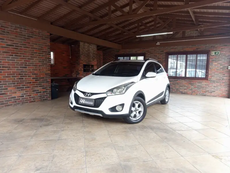 Hyundai HB20X Style 1.6 (Aut) (Flex)