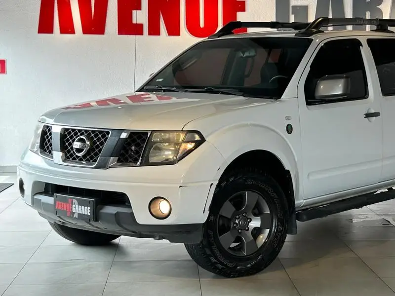 Nissan Frontier Strike 2.5 4X4