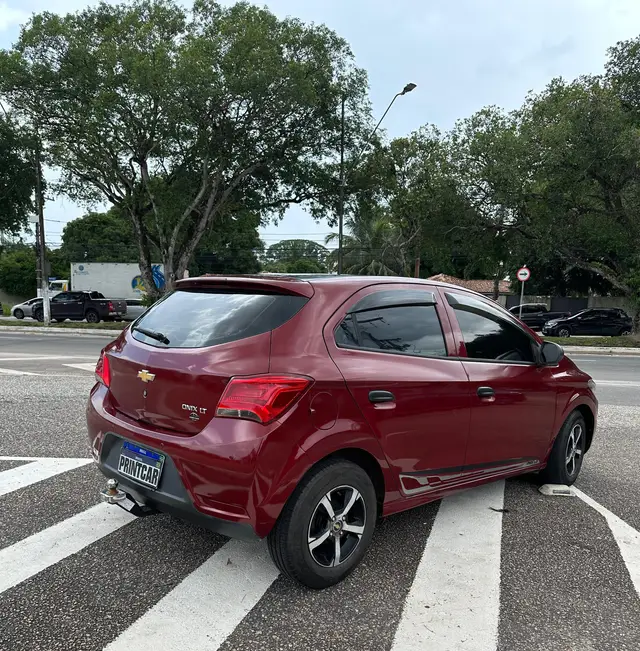 Carro Chevrolet Onix 2017 1.0 LT SPE/4