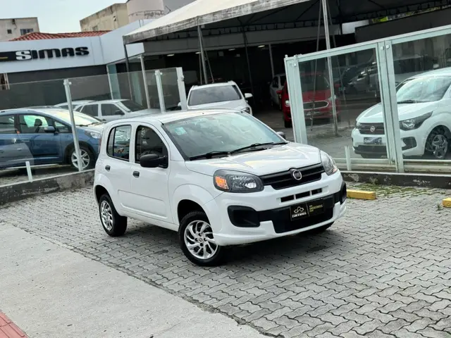 Carro Fiat Uno 2021 Attractive 1.0