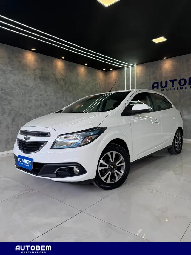 Carro Chevrolet Onix 2016 1.4 LTZ SPE/4 (Aut)