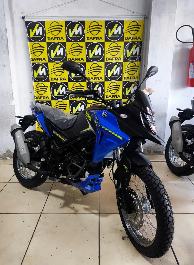 Carro Dafra NH 2025 190