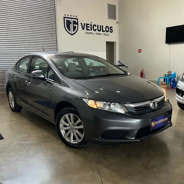 Carro Honda Civic 2016 LXS 1.8 i-VTEC (Aut) (Flex)