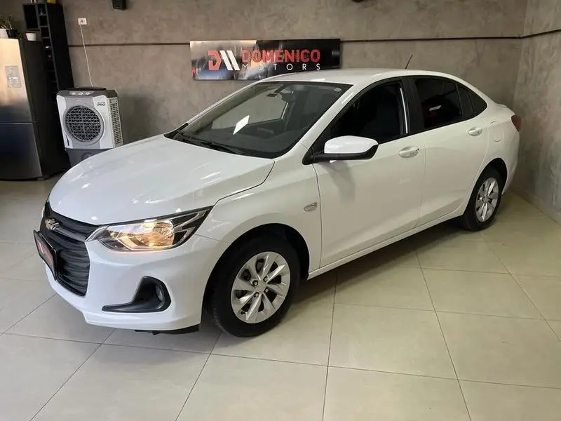 Chevrolet Onix Plus 1.0 LT (Flex)