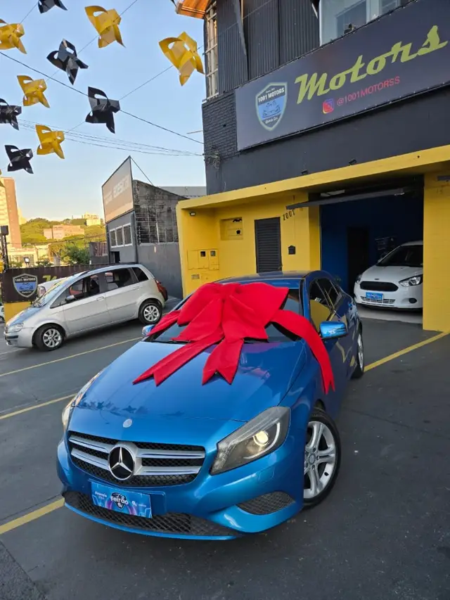 Carro Mercedes-Benz Classe A  2014 200 Style 1.6 DCT Turbo