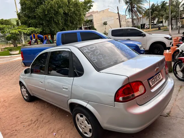 Carro Chevrolet Classic 2012 LS VHC E 1.0 (Flex)