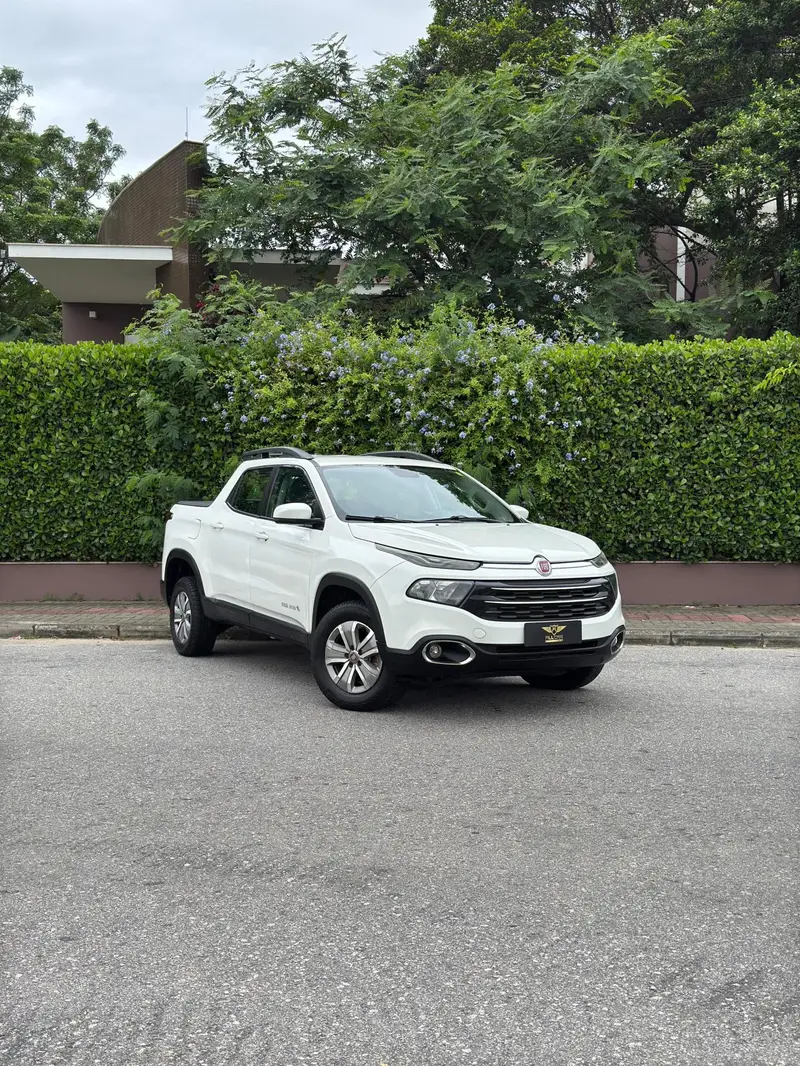Fiat Toro Freedom 1.8 AT6 4x2 (Flex)