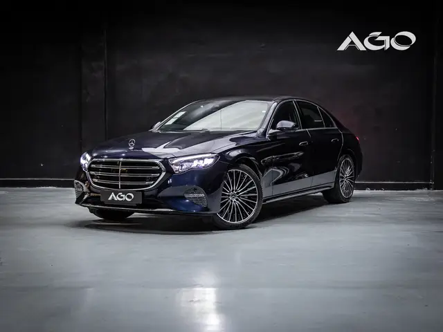 Carro Mercedes-Benz E 300 2025 Exclusive 2.0 Turbo Gasolina (Aut)