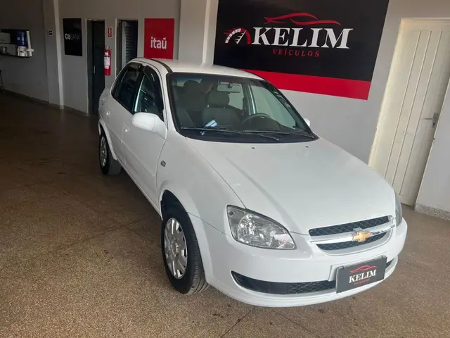 Carro Chevrolet Classic 2014 LS VHC E 1.0 (Flex)