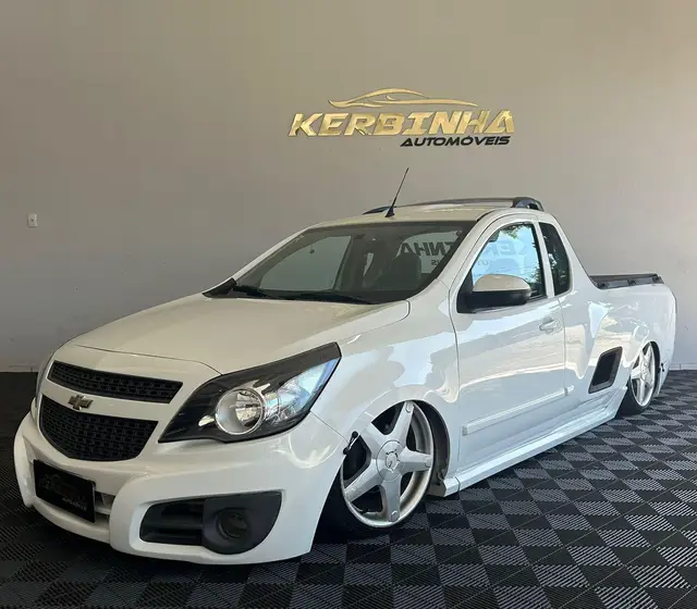 Carro Chevrolet Montana 2014 LS 1.4 (Flex)