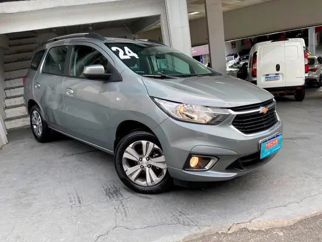 Carro Chevrolet Spin 2024 Premier 1.8 (Aut.)