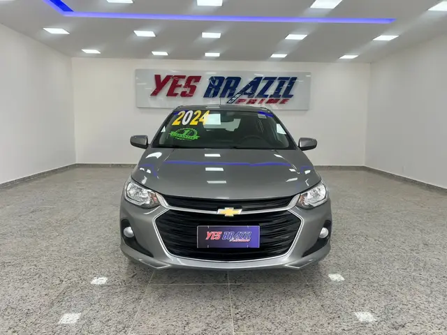 Carro Chevrolet Onix Plus 2024 LT 1.0