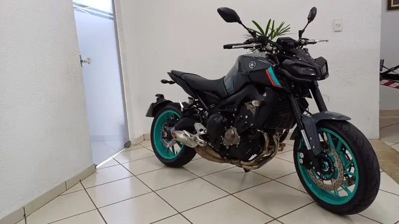 Yamaha MT-09 ABS