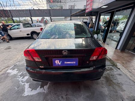 Civic Sedan LX 1.7 16V (Aut)