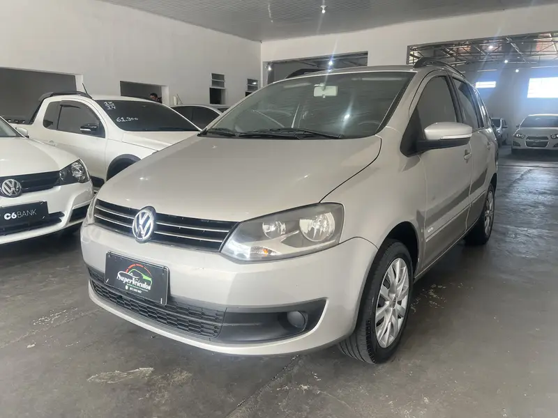 Volkswagen 1.6 8V Trend (Flex)