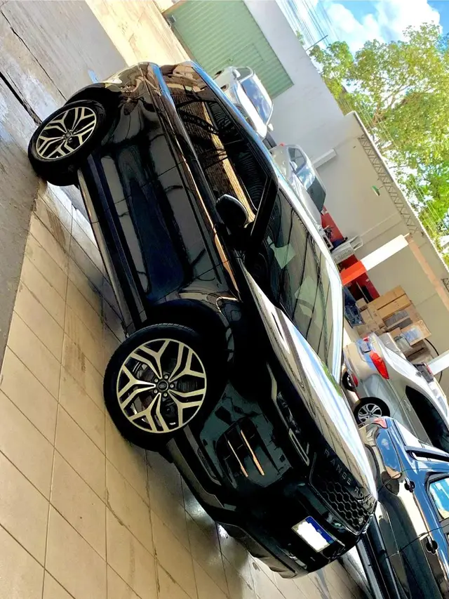 Carro Land Rover Range Rover Evoque 2023 Si4 HSE Dyn. 2.0/Flex Aut