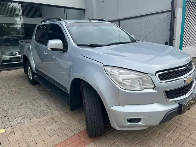 Carro Chevrolet S10 Cabine Dupla 2013 S10 LT 2.4 4x2 (Cab Dupla) (Flex)