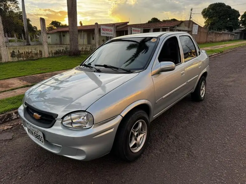 Chevrolet Classic LS 1.0 VHCE (Flex)